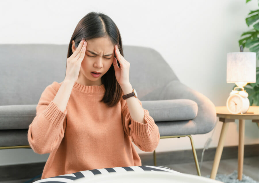 woman with headache