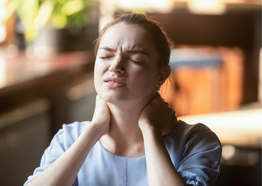 woman with neck pain