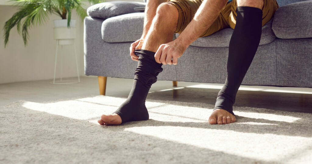 Vascular Recovery: Aftercare & Compression Stockings for Varicose